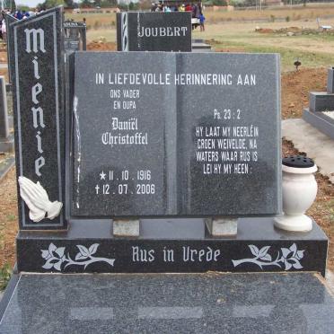 MIENIE Daniel Christoffel 1916-2006