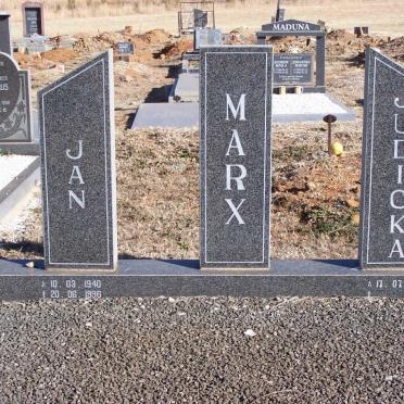 MARX Jan 1940-1996 &amp; Judicka 1942-