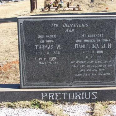 PRETORIUS Thomas W. 1905-1982 &amp; Danielina J.H. 1901-1980