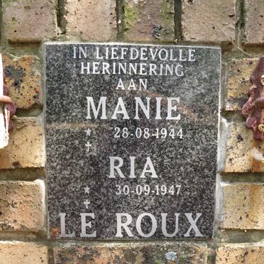 ROUX Manie, le 1944- & Ria 1947-