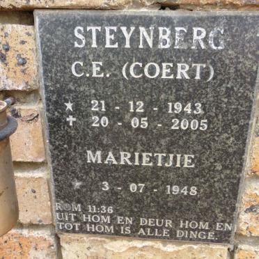 STEYNBERG C.E. 1943-2005 & Marietjie 1948-