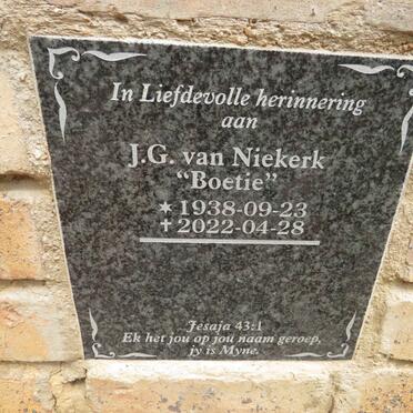 NIEKERK J.G., van 1938-2022