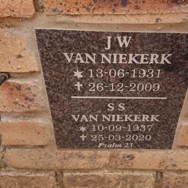 NIEKERK J.W., van 1931-2009 & S.S. 1937-2020