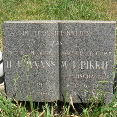 ? H.J. 1913-1986 &amp; M.J. LABUSCHAGNE 1915-1999