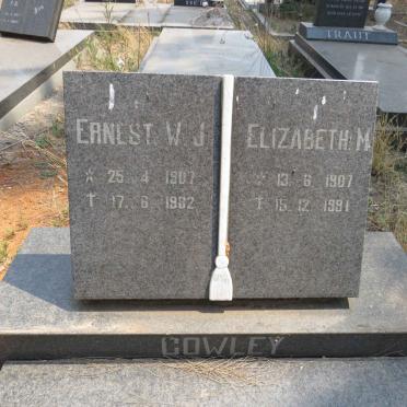 COWLEY Ernest W.J. 1907-1982 & Elizabeth M. 1907-1991