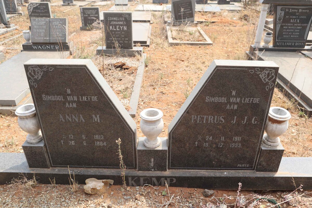 KEMP Petrus J.J.G. 1911-1993 & Anna M. 1913-1984
