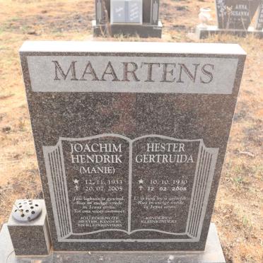 MAARTENS Joachim Hendrik 1933-2005 & Hester Gertruida 1930-2008