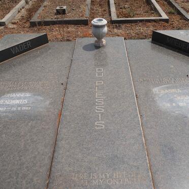 PLESSIS Johannes Hendrikus, du 1903-1983 & Claasina Johanna Susanna 1915-2003