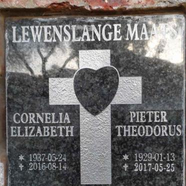 NIEKERK Pieter Theodorus, van 1929-2017 &amp; Cornelia Elizabeth 1937-2016