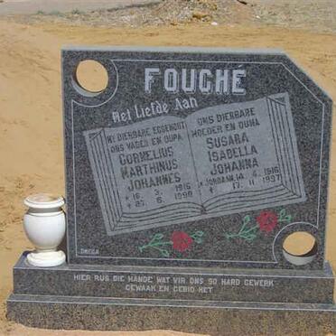 FOUCHE Cornelius Marthinus Johannes 1916-1199? &amp; Susara Isabella Johanna JORDAAN 1916-1997