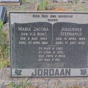 JORDAAN Johannes Stephanus 1884-1955 &amp; Maria Jacoba V.D. BERG 1893-1964