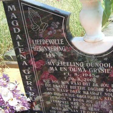 MYBURGH Johannes Jacobus 1943- &amp; Magdalena Gertruida 1945-200