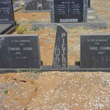 PIETERS David Edward 1904-1979 &amp; Francina Jacoba 1912-