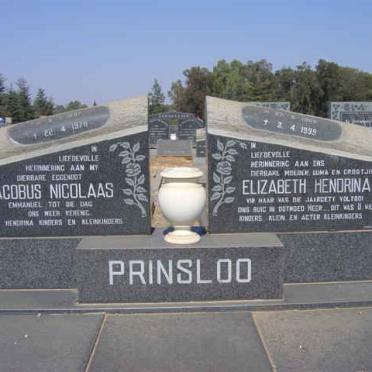 PRINSLOO Jacobus Nicolaas 1897-1978 &amp; Elizabeth Hendrina 1909-1999