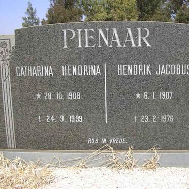 PIENAAR Hendrik Jacobus 1907-1976 &amp; Catharina Hendrina 1908-1999