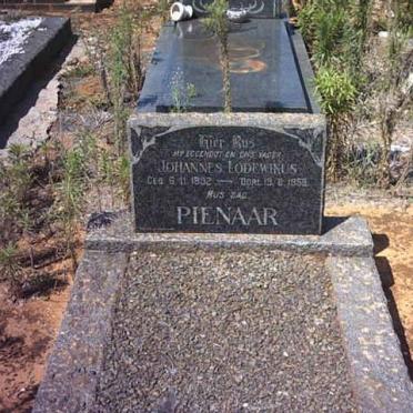 PIENAAR Johannes Lodewikus 1??2-1958