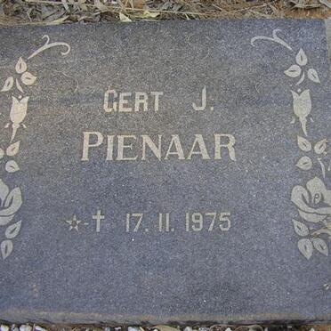 PIENAAR Gert J. 1975-1975