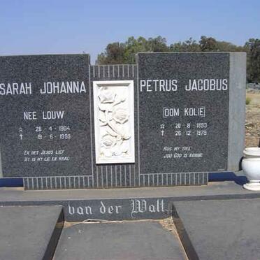 WALT Petrus Jacobus, van der 1893-1979 &amp; Sarah Johanna LOUW 1904-1999