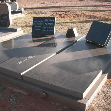 SCHALKWYK Abraham Petrus, van 1913-1986