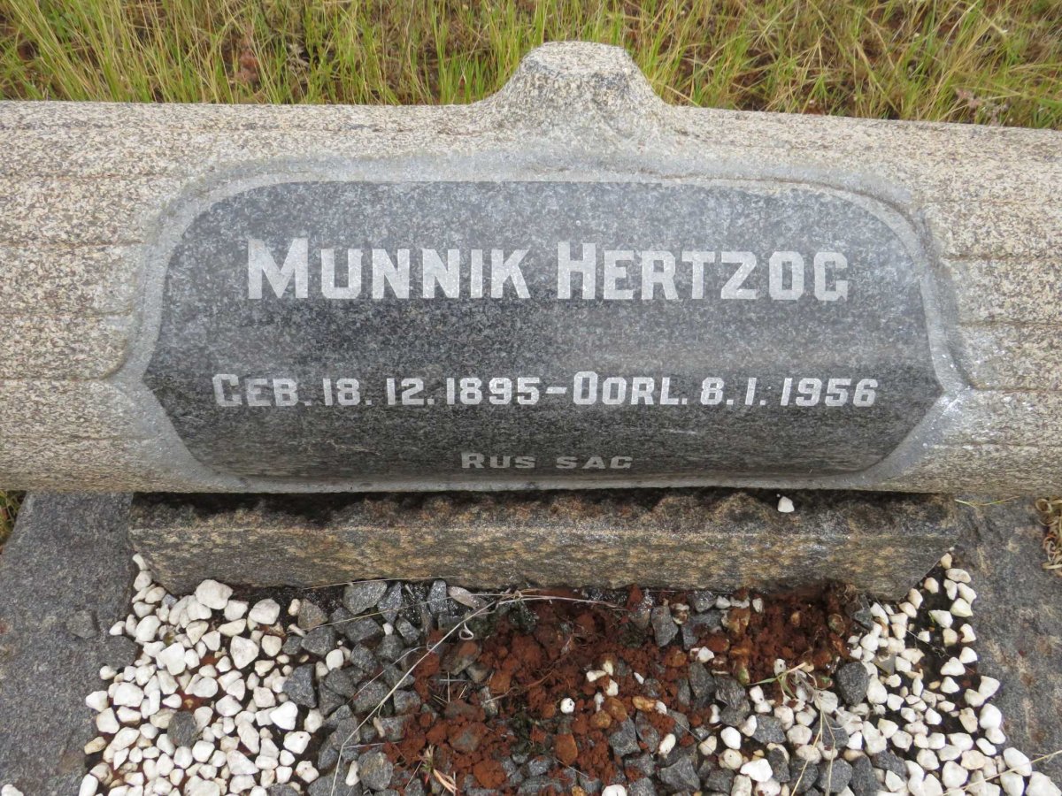 HERTZOG Munnik 1895-1956