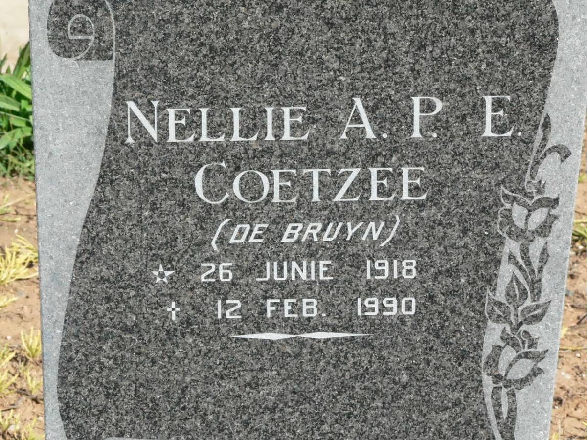 COETZEE Nellie A.P.E. nee DE BRUYN 1918-1990