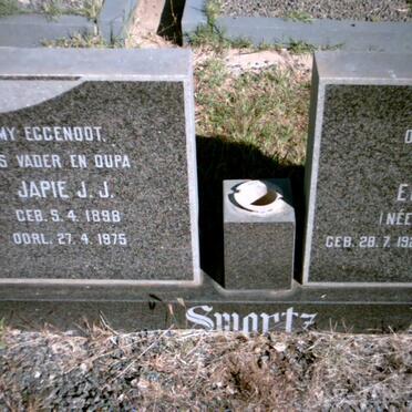 SWARTZ J.J. 1898-1975 &amp; Emmie T. BURNISS 1929-