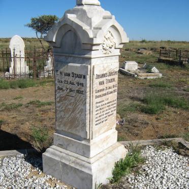 STADEN Johannes Jurgens, van 1842-1912 &amp; E.M. 1849-1932