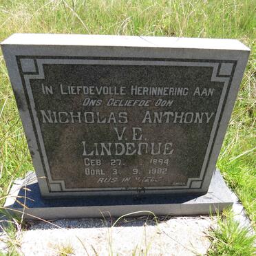 LINDEQUE Nicholas Anthony V.E. 1894-1982