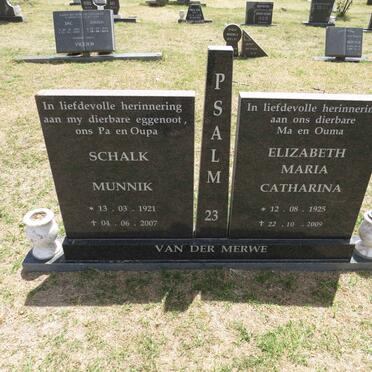 MERWE Schalk Munnik, van der 1921-2007 & Elizabeth Maria Catharina 1925-2009