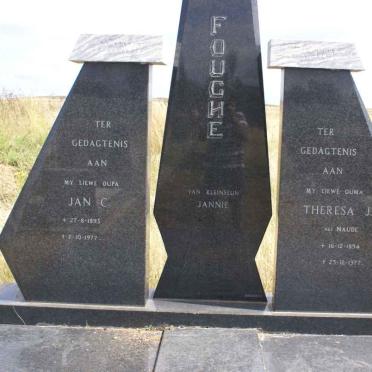 FOUCHE Jan C. 1892-1977 &amp; Theresa J. NAUDE 1894-1977