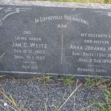 WEITZ Jan C. 1863-1957 &amp; Anna Johanna BRITZ 1871-1943