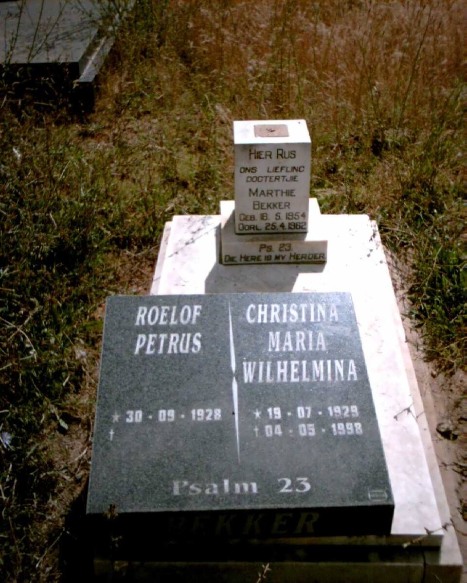 BEKKER Roelof Petrus 1928- &amp; Christina Maria Wilhelmina 1929-1998 :: BEKKER Marthie 1954-1962