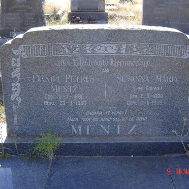 MENTZ Daniel Petrus 1892-1953 &amp; Susanna Maria GOUWS 1898-1969