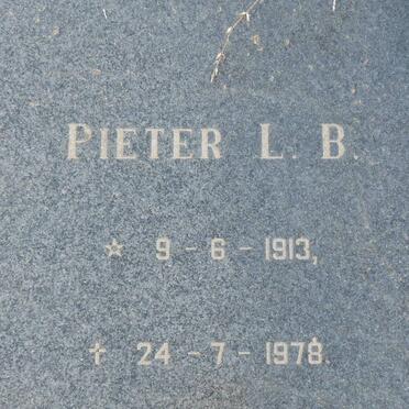 WAAL Pieter L.B., de 1913-1978 &amp; Anna M.E. PRINSLOO