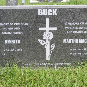 BUCK Kenneth 1933- &amp; Martha Magdalena 1927-1998