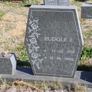 BEETS Rudolf J. 1935-2002 &amp; Petro M.H. 1939-2000 :: BEETS Dolfina J. 1966-
