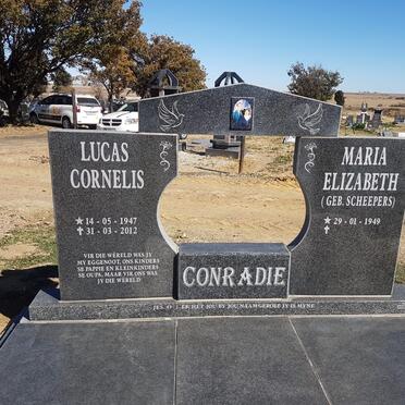 CONRADIE Lucas Cornelius 1947-2012 &amp; Maria Elizabeth SCHEEPERS 1949-
