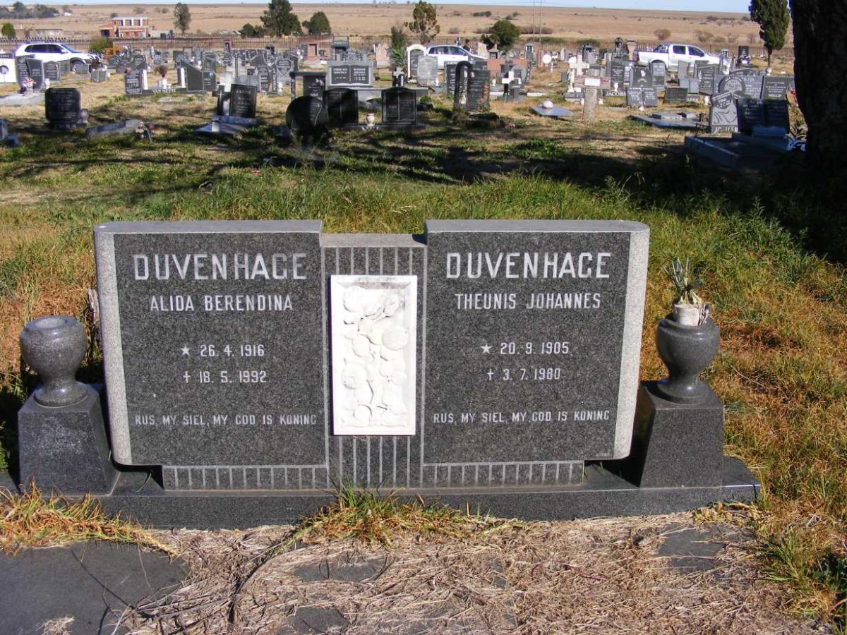 DUVENHAGE Theunis Johannes 1905-1980 &amp; Alida Berendina 1916-1992