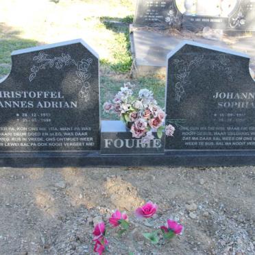 FOURIE Christoffel Johannes Adrian 1933-1999 &amp; Johanna Sophia 1937-1997