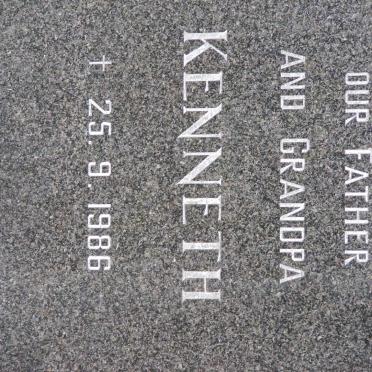 GREEFF Kenneth -1986 &amp; Louise Ann -1987