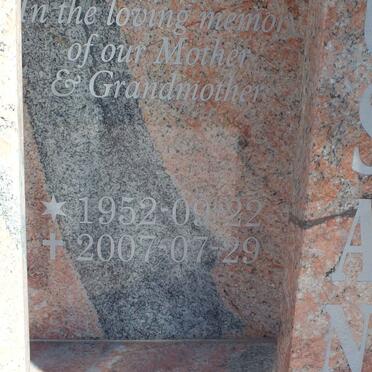 MASHILOANE Goitsemang Susan 1952-2007