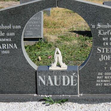 NAUDE Stephanus Johannes 1956-1996 &amp; Catharina 1960-
