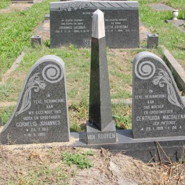 ROOYEN Cornelis Johannes, van 1913-1980  &amp; Gertruida Magdalena PIETERSE 1919-2007