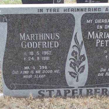 STAPELBERG Maria Fredrika Petronella 1940-1979 :: STAPELBERG Marthinus Godfried 1962-1981