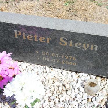 STEYN Pieter 1976-2000