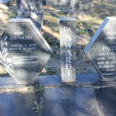 SWART Pieter, de 1924-1989 &amp; Marie VAN ZYL 1927-2002