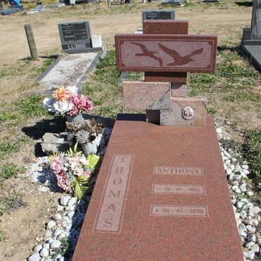 THOMAS Anthony 1965-2000