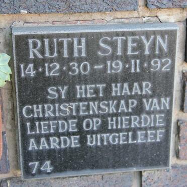 STEYN Ruth 1930-1992