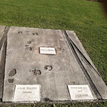 11. Voortrekker Memorial / Gedenksteen