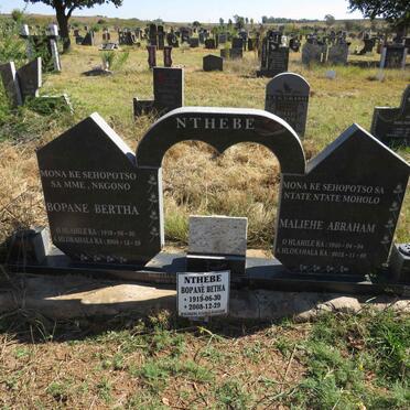 N-Surnames :: Vanne-N